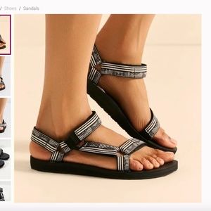 Women's Teva Original Sandal, Size 7